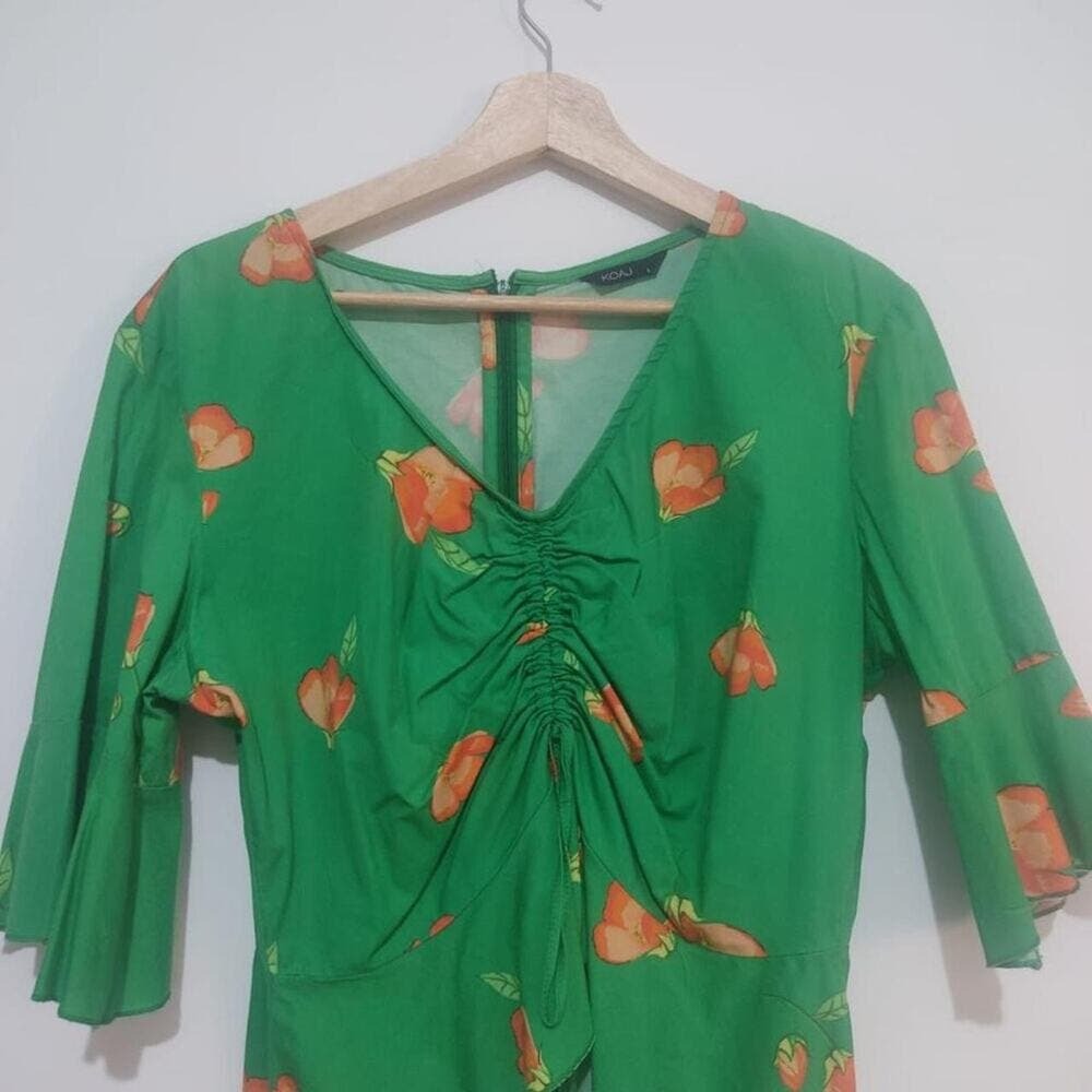 Stylish green blouse with 34 size L